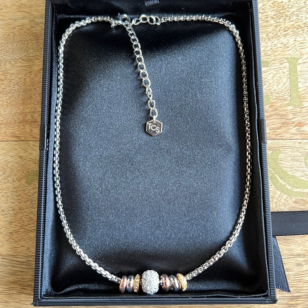 Necklace silver with gold , crystal and rose gold charms